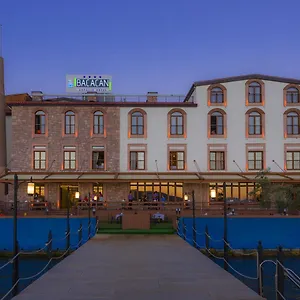 Bacacan Hotel Ayvalı